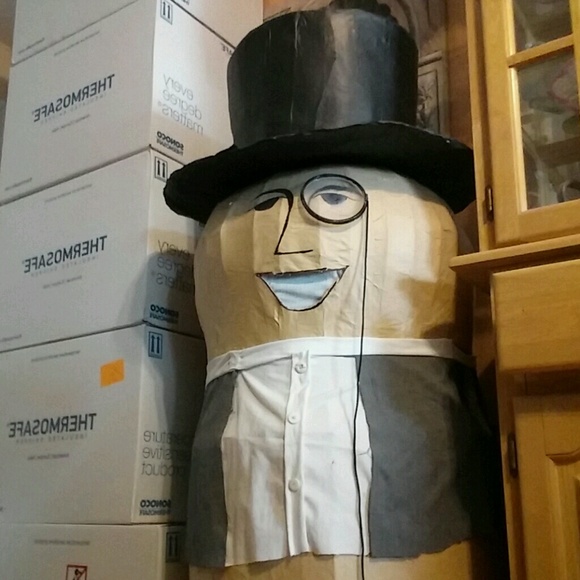 Meet your Posher, Maricela - Picture 1 of 1